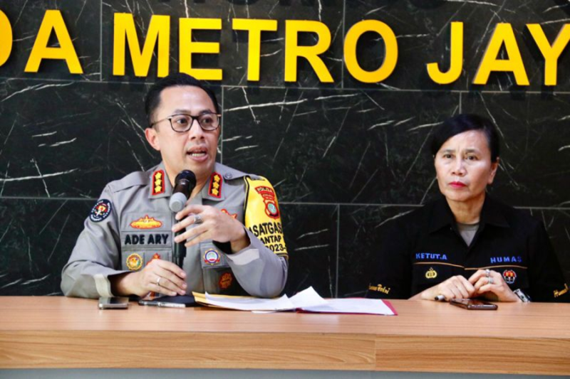 Kabid Humas Polda Metro Jaya, Kombes Pol Ade Ary Syam Indradi 