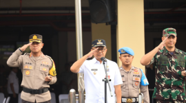 Pj. Walikota Bekasi Raden Gani Muhamad Saat Melepas Personil Operasi Ketupat Jaya 2024