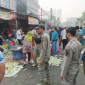 Foto: Satpol PP Tertibkan PKL di Jalan Ir. Juanda Pasar Baru Kota Bekasi