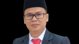 Kepala Devisi Sosdiklih Parmas dan SDM KPU Kabupaten Bekasi, Burani 