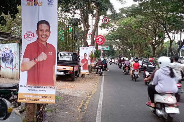 Foto: Banner Wahyu Hidayat