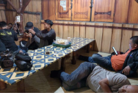 Foto: Para awak media aktif yang tidak terakomodir Sekwan DPRD Kabupaten Bekasi