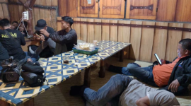 Foto: Para awak media aktif yang tidak terakomodir Sekwan DPRD Kabupaten Bekasi