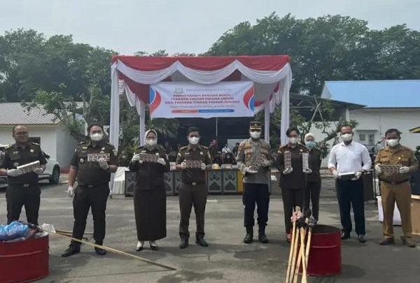 Pemusnahan Barang Bukti Kejahatan Kejari Langkat, Sumatera Utara 