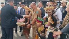 Foto: Suasana Prosesi Acara Peletakan Batu Pertama  