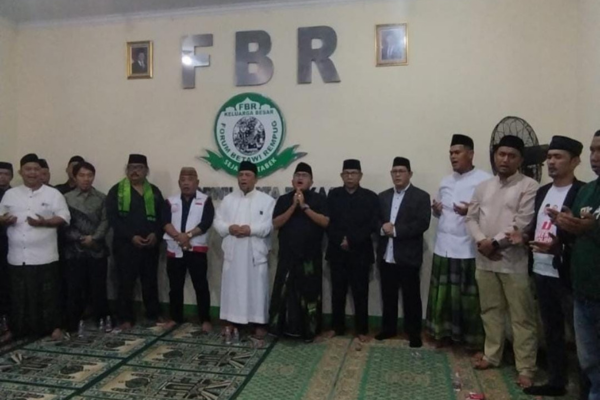 Foto: Acara Deklarasi FBR All Out Menangkan Heri & Sholihin, Minggu 27 Oktober 2024 