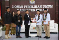 KPU Kabupaten Bekasi Saat Menerima Pendaftaran