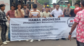 Foto: Aksi Hamas Indonesia di Depan Kejaksaan Agung RI