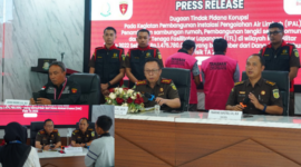 Foto: Kepala Kejaksaan Negeri Blitar, Baringin, SH, MH Saat Konferensi Pers