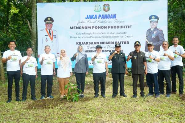 Foto: Kejari Blitar Kawal Program 