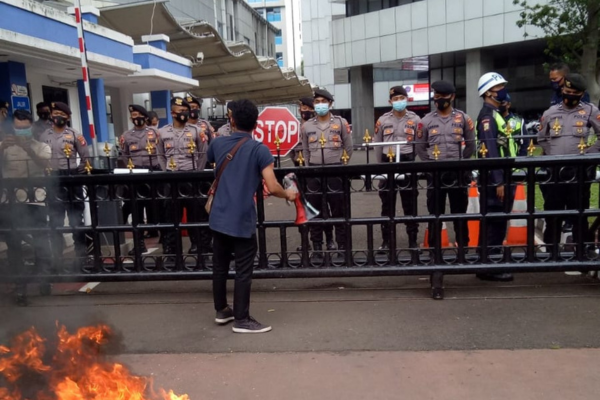 Foto: Ikatan Muda Indonesia (IMI) Saat Aksi di Kementerian Perhubungan (Kemenhub)