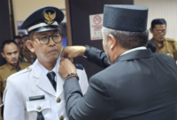 Foto: Pelantikan Pj Desa Serang, Cikarang Selatan, Achmad Fadillah