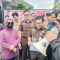 Foto: Aksi Masa di Depan Kantor Kejari Kota Bekasi Jawa Barat