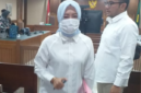 Foto: Terdakwa Rina Pertiwi (Mantan Panitera PN Jakarta Timur)