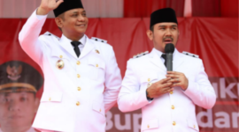 Foto: Bupati dan Wakil Bupati Kabupaten Bekasi, Ade Kuswara Kunang & Asep Surya Atmaja