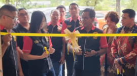 Foto: Phiorucci Palangkaraya Saat Potong Pita Peresmian Quotient Grup di Sentul Bogor
