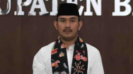Foto: Bupati Bekasi, Ade Kuswara Kunang