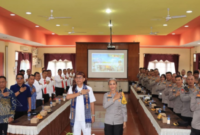 Keterangan Foto : Kapolres Pematangsiantar AKBP Sah Udur T.M Sitinjak saat menerima reses Anggota DPR RI, Dr. Hinca IP Panjaitan