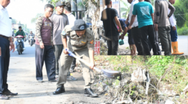 Jajaran Kelurahan Kebalen Tanggapi Keluhan Warga