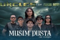 Single perdana “Musim Dusta” yang dirilis oleh Uncles Band