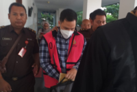 Foto: Azam Akhmad Akhsya (Mantan Jaksa Jadi Tersangka)
