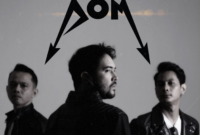DOM BAND