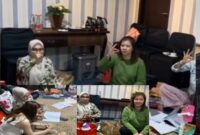 Foto: Istri Walikota Bekasi Wiwiek Hargono Saat Mengikuti Latihan Kartu Tarot