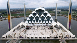Foto: Masjid Al Jabbar Bandung