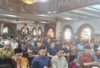 Foto: Polda Metro Jaya Gelar Sholat Ghaib