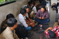 Aktivis Maluku Utara Utara Kepung Sidang PT. WKM vs PT. Position.