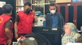 Photo: Kantor Disdik Kabupaten Langkat Digeledah Tim Penyidik Kejaksaan Setempat