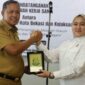 Photo: Walikota Bekasi, Tri Adhianto bersama Kejari Kota Bekasi, Dr. Sulvia Triana Hapsari, SH, M.Hum