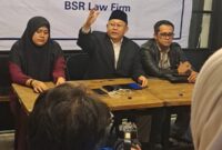 Photo: Bambang Sunaryo Saat Gelar Konferensi Pers