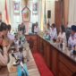 Photo: Ketua DPD Jawa Timur Salam Komando Bersama Walikota Malang beserta Anggota Pasukan 08 DPD Jawa Timur dan Pengurus DPC Partai Gerindra Kota Malang