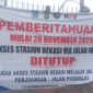Photo: Spanduk Penutupan Akses Pintu Selatan Stasiun Bekasi