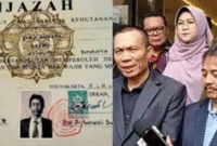Photo: Ijazah Jokowi & Roy Suryo Cs