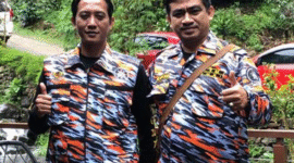 Photo: Wakil Ketua LSM GMBI Distrik Kota Bekasi, Delvin Chaniago (Kanan) Bersama Kordiv LSM GMBI Distrik Kota Bekasi, Fani Firmansyah (Kiri)