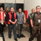 Photo: Dua Tersangka RAS dan S Ketika Digiring Untuk ke Rutan 
