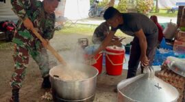TNI Operasikan Dapur Lapangan 