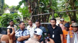 Photo: Plt Bupati Bekasi Asep Surya Atmaja Saat Sidak Ke Lokasi Pada Minggu 28 Desember 2025