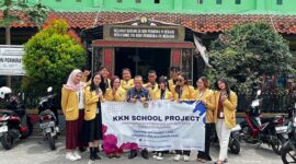 Mahasiswa KKN Ubhara Jaya di SDN Perwira 4, Kota Bekasi, Jawa Barat