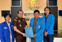 Teks Photo: KNPI Kabupaten Sukabumi Saat Melaksanakan Kunjungan Ke Kantor Kejaksaan Negeri Kabupaten Sukabumi