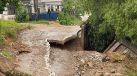 Jalan Ranca Iga Kabupaten Bekasi Jawa Barat  