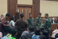 Photo: Prajurit TNI Diruang Persidangan PN Jakarta Pusat