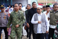 Panglima TNI Bersama Ustadz Adi Hidayat di Pangandaran