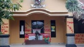 Photo: Kantor Desa Pantai Mekar, Muara Gembong, Kabupaten Bekasi