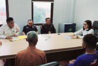 Photo: Suasana Pertemuan Pihak Pelapor Dengan Polres Metro Kabupaten Bekasi