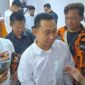 Photo: Sarjan Usai Persidangan Perdana di Tipikor Bandung