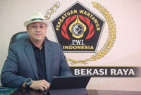 Photo: Ketua PWI Bekasi Raya, Ade Muksin