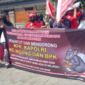 Teks Photo: Forum Warga Cibeureum Bersatu Saat Melakukan Unras